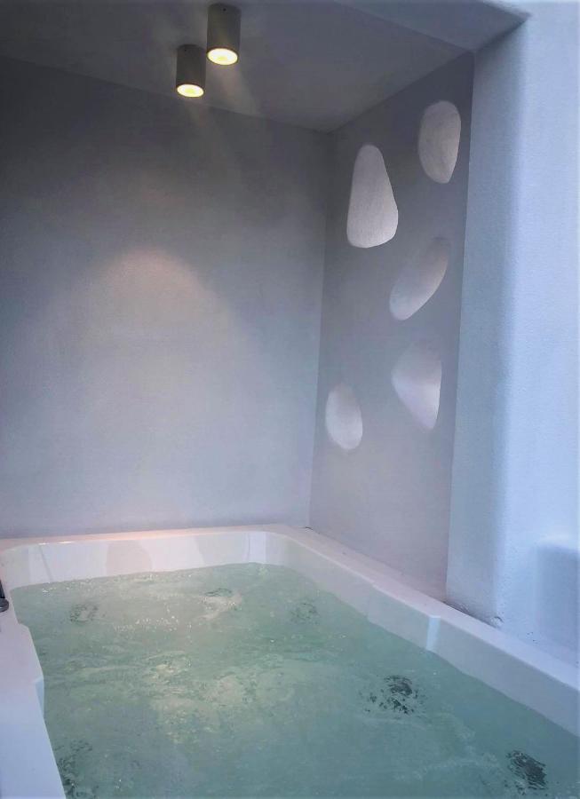 Candele Suites Fíra Kültér fotó